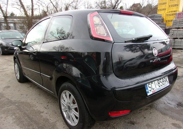 Fiat Punto cena 17700 przebieg: 155993, rok produkcji 2011 z Osieczna małe 742